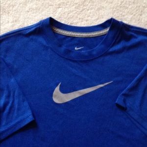 Boys Nike T-shirt